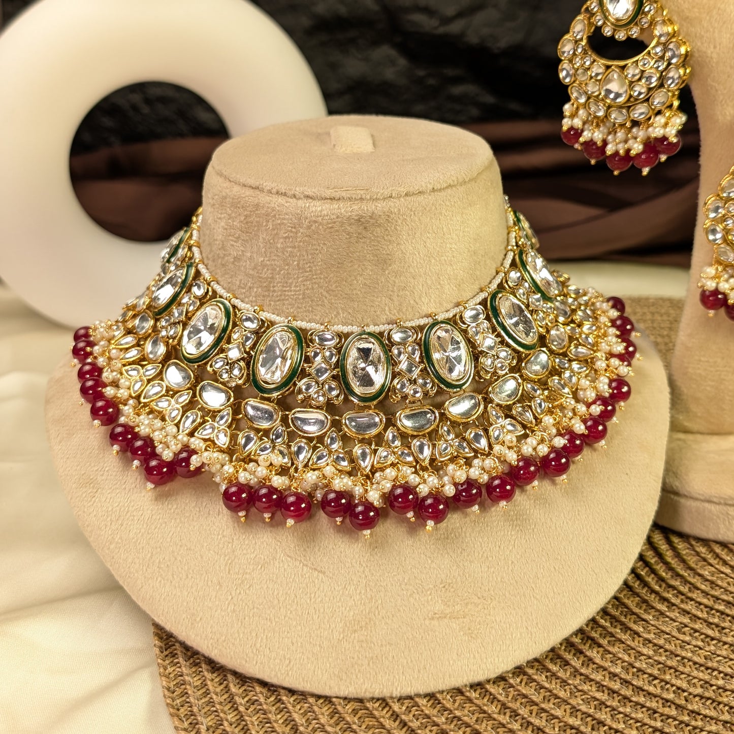 Vintage lace kundan necklace