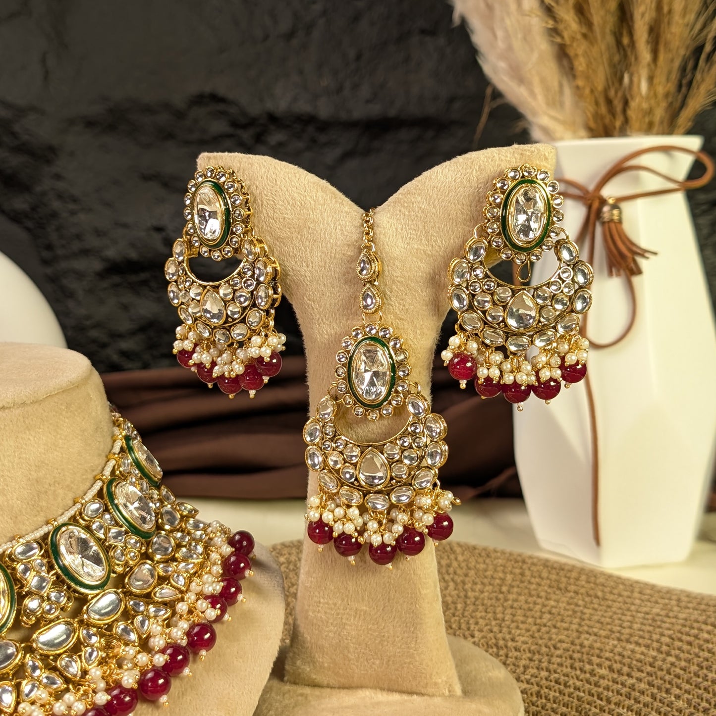 Vintage lace kundan necklace