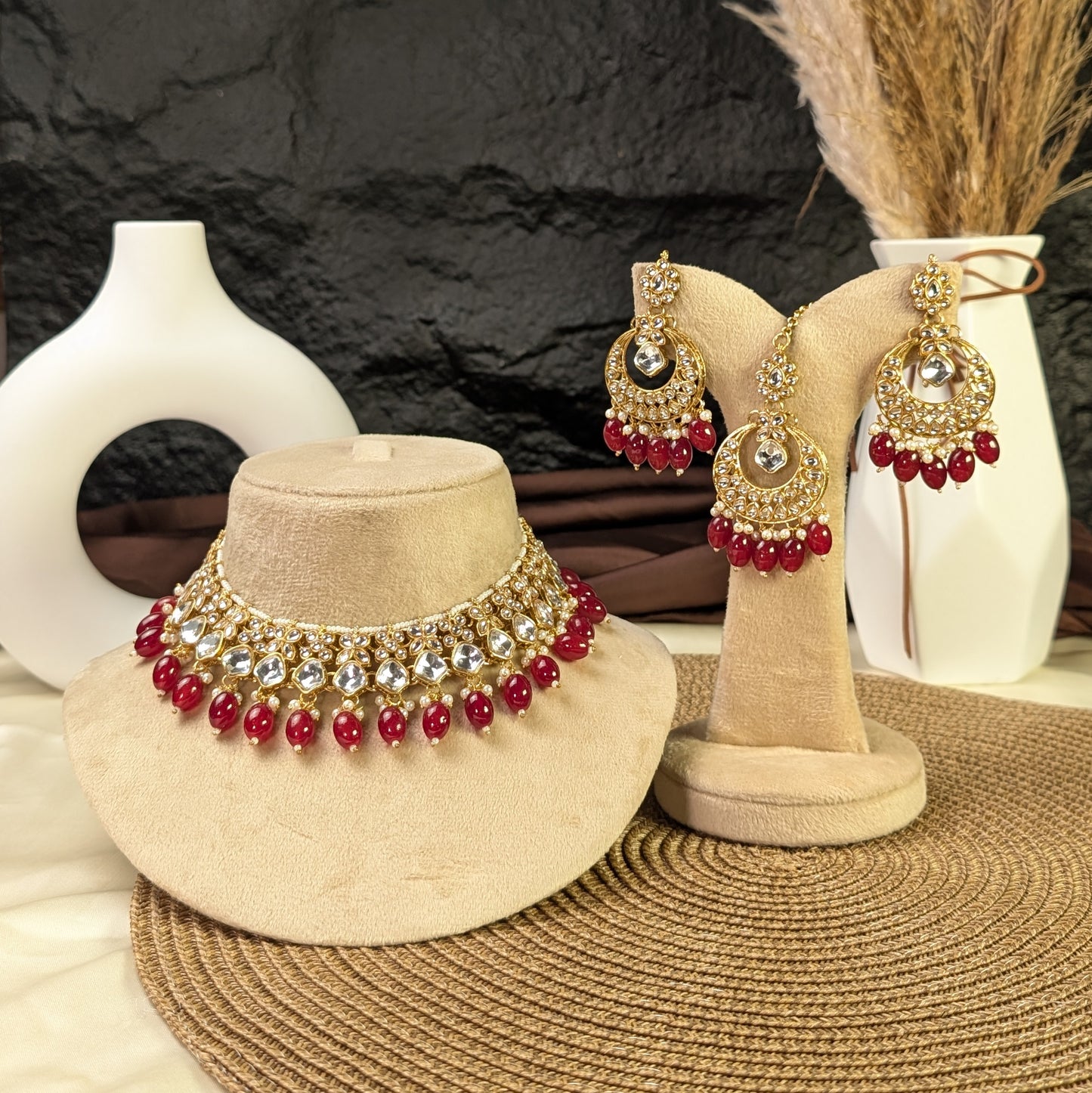Majestic bib kundan necklace