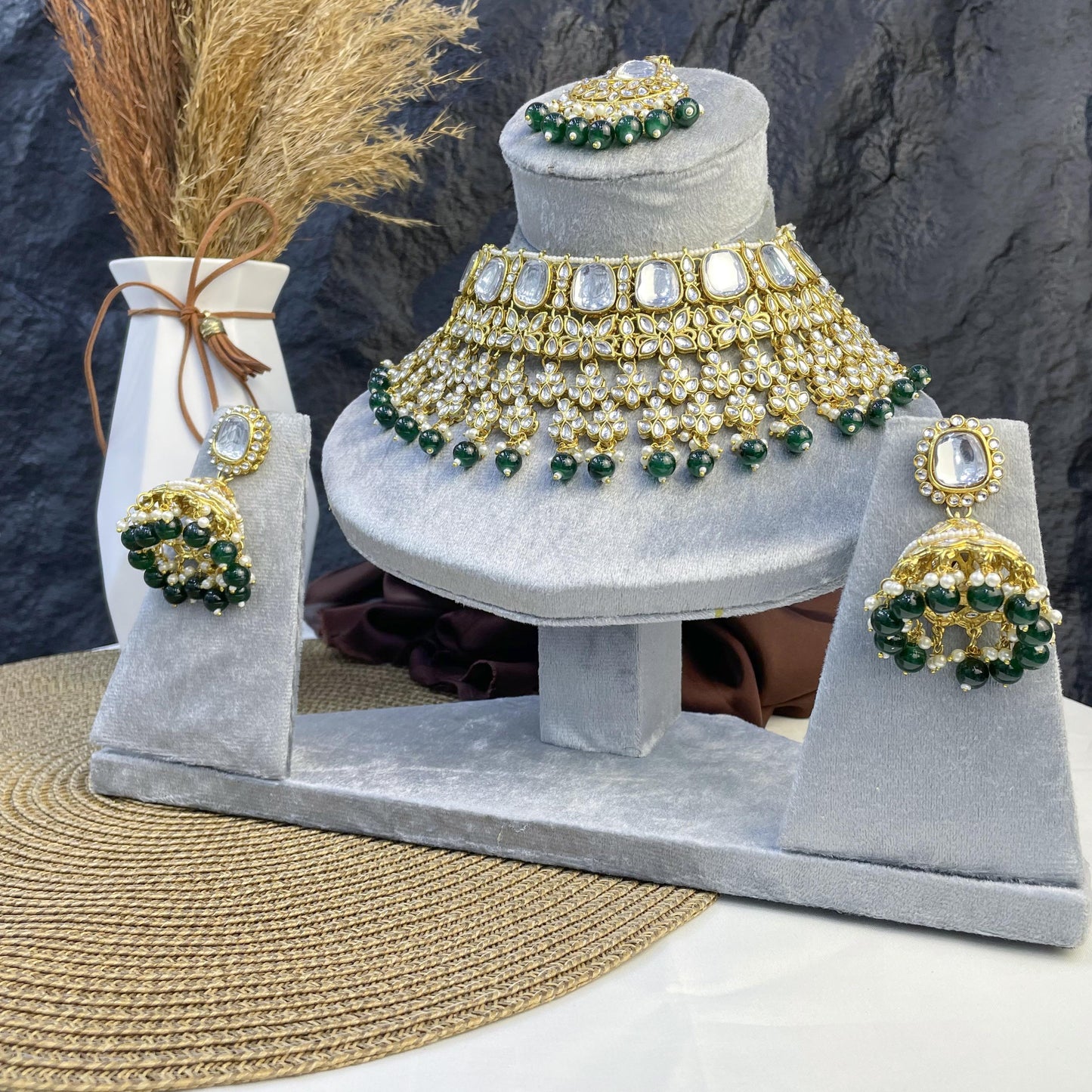 EMPRESS LARGE-OVAL FLORAL KUNDAN NECKLACES