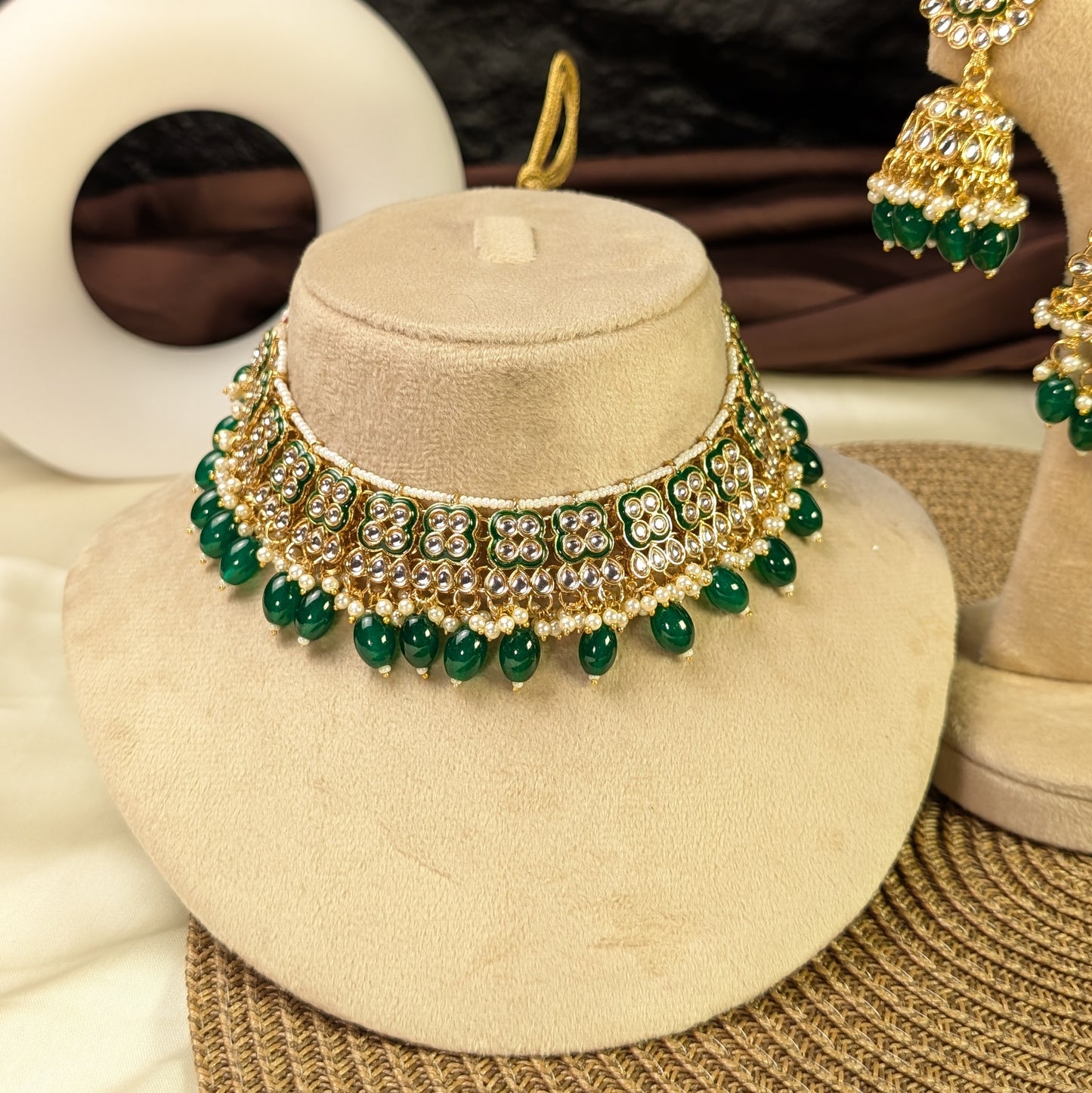 Royal petal kundan necklace
