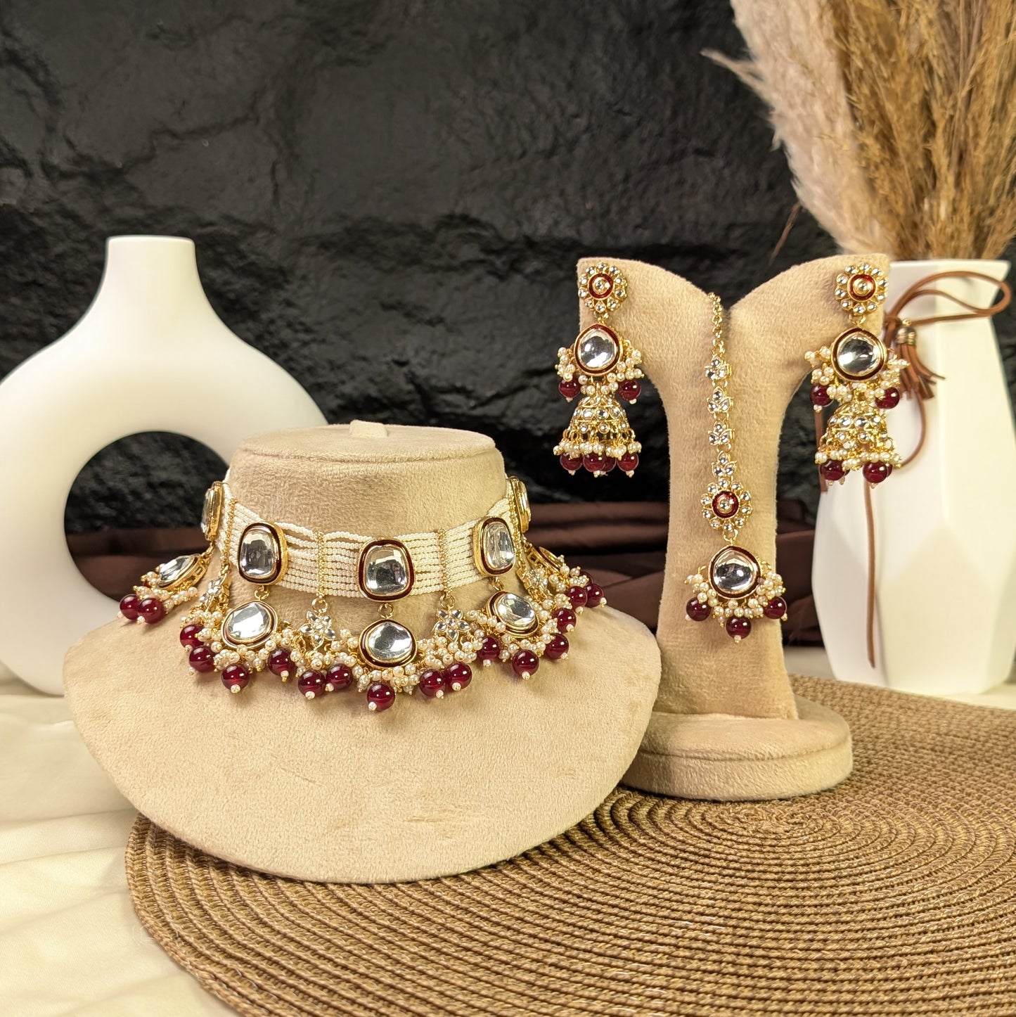 Maharani crescent kundan necklace