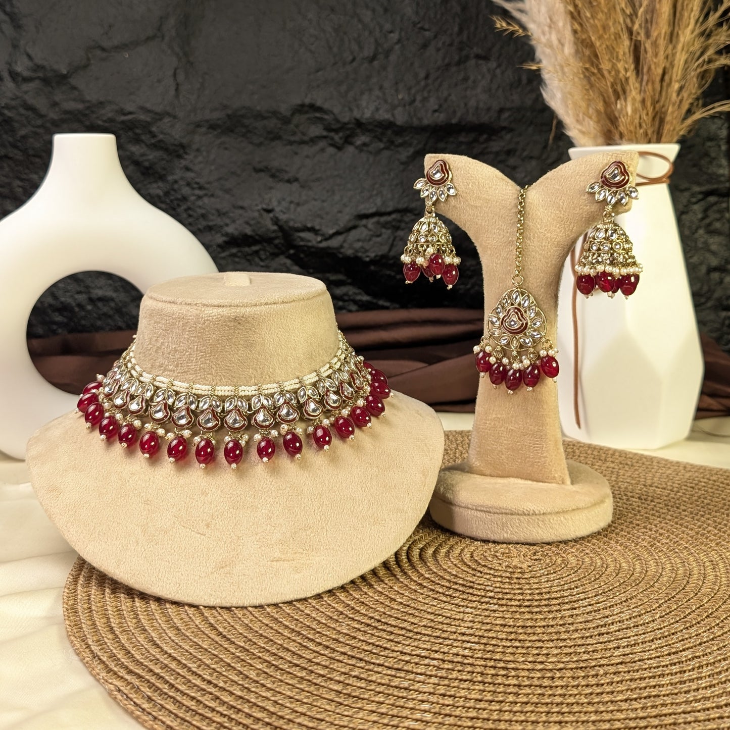Antique maharani crescent kundan necklace