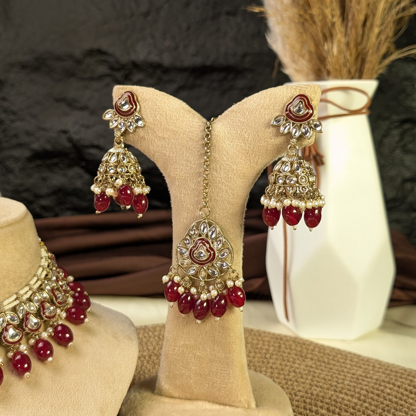 Antique maharani crescent kundan necklace
