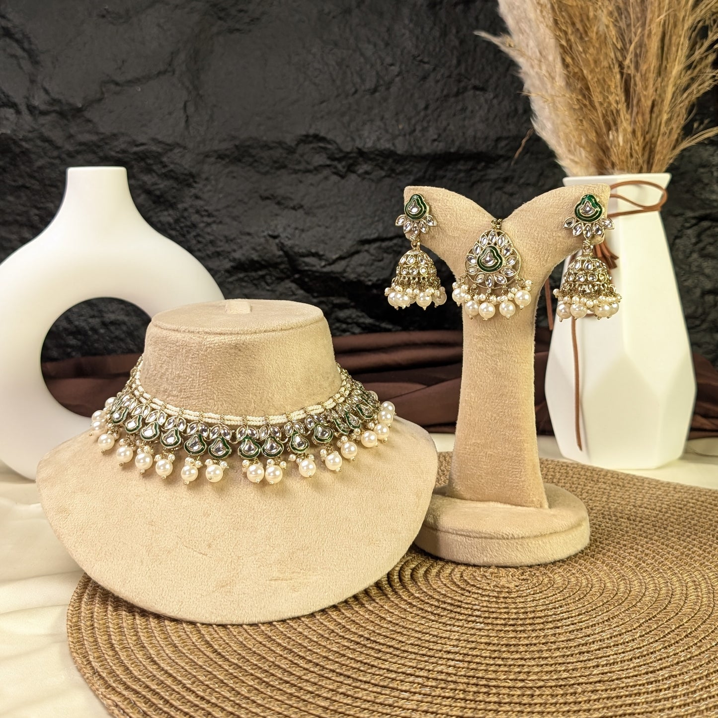 Antique maharani crescent kundan necklace