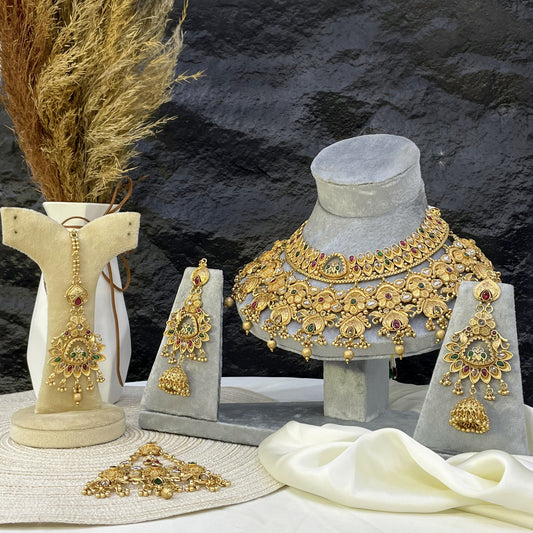ZAMURRAD-E-MALIKA - RAJWARI BRIDAL SET