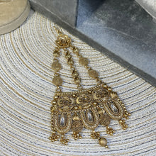 SHAHZADI-E-KHAAS - RAJWARI BRIDAL SET