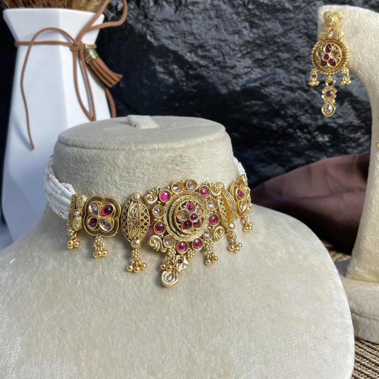 GUL-E-REHMAT RAJWARI CHOKER