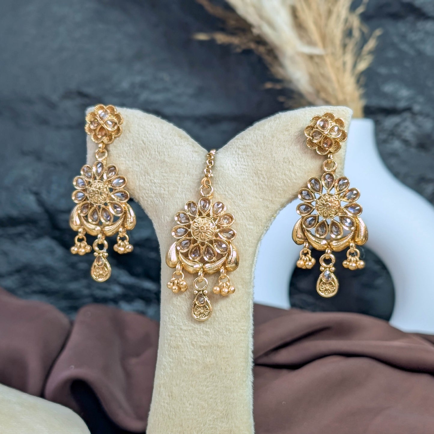 Gul-e-noor rajwari choker