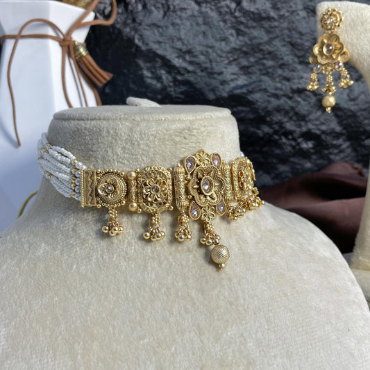 MOTI-GULAB RAJWARI CHOKER