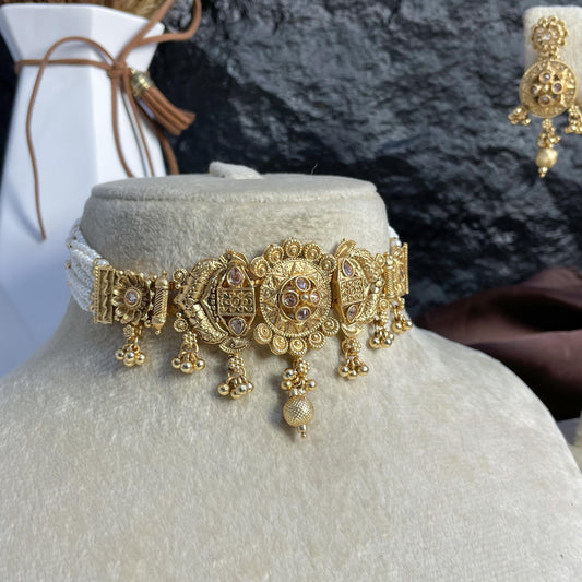 GUL-DASTA RAJWARI CHOKER