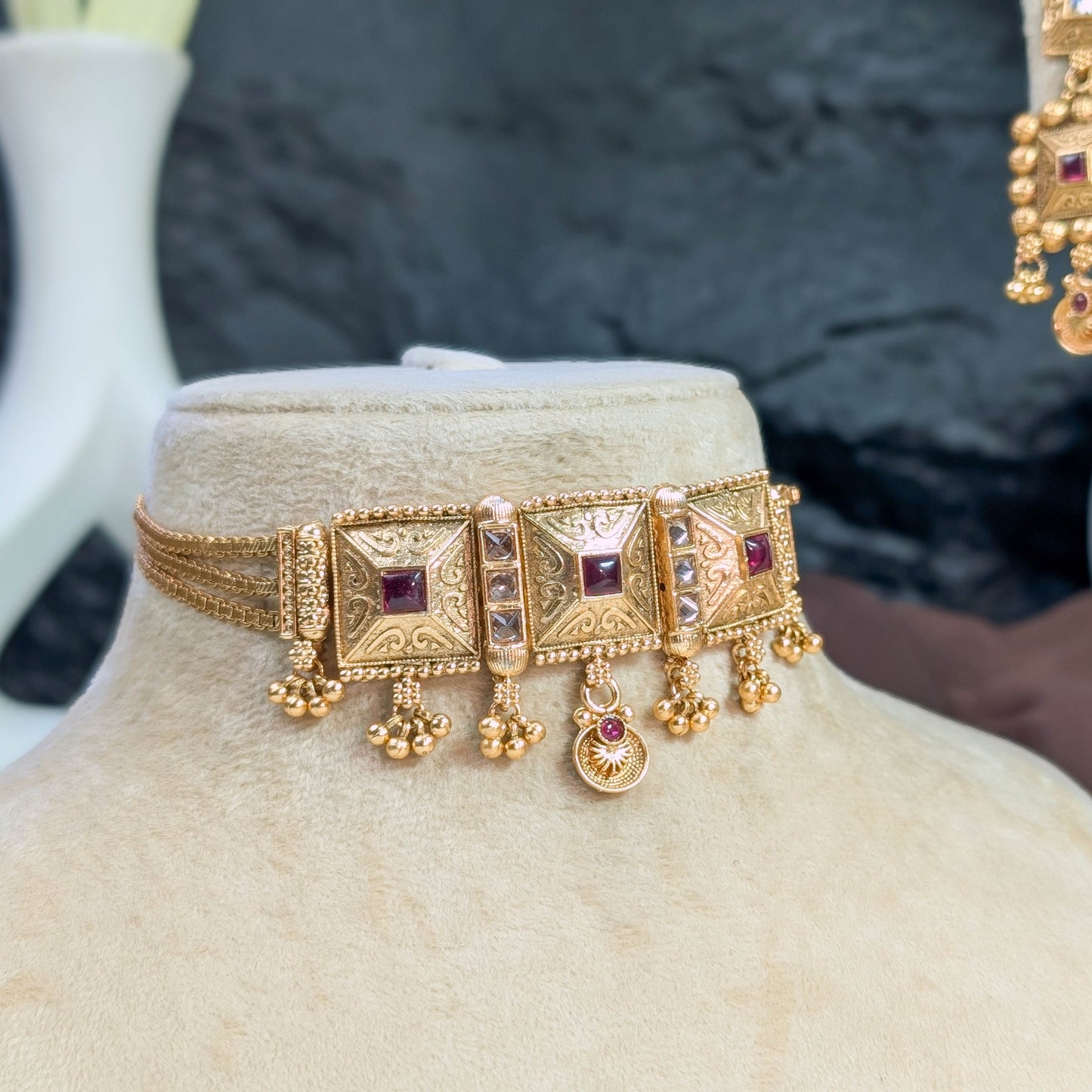 Noor-malika rajwari choker