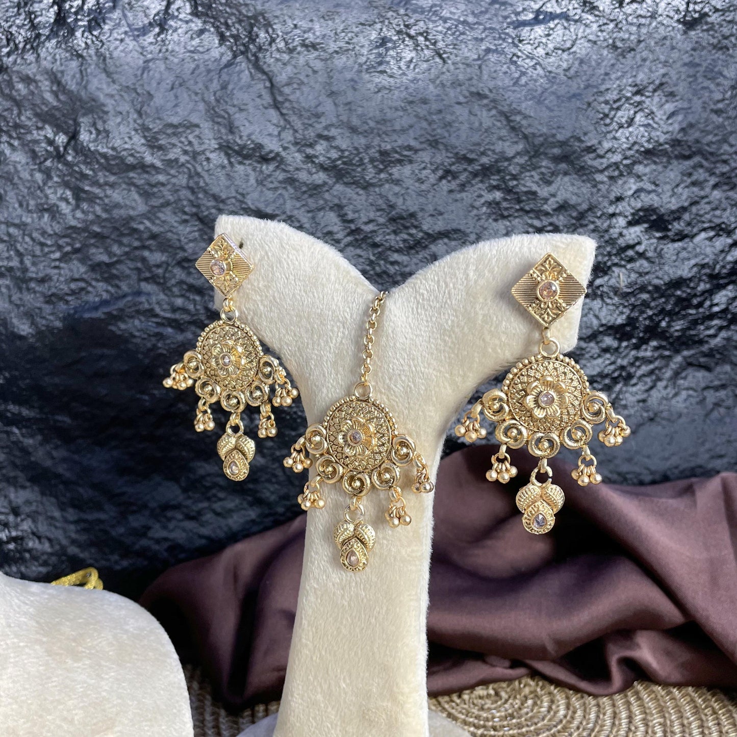 MANDALA FILIGREE RAJWARI CHOKER