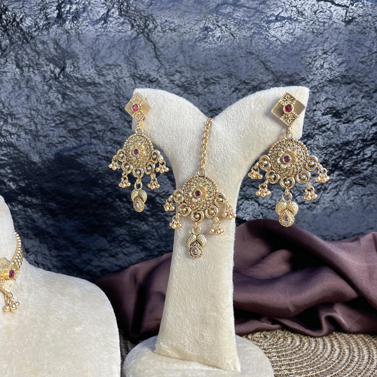 MANDALA FILIGREE RAJWARI CHOKER