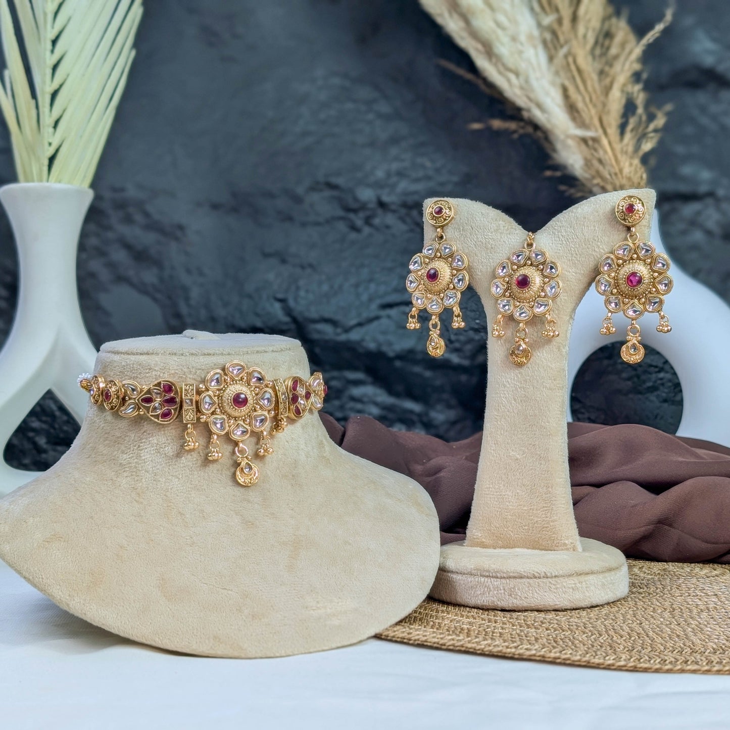 Padma-vati rajwari choker