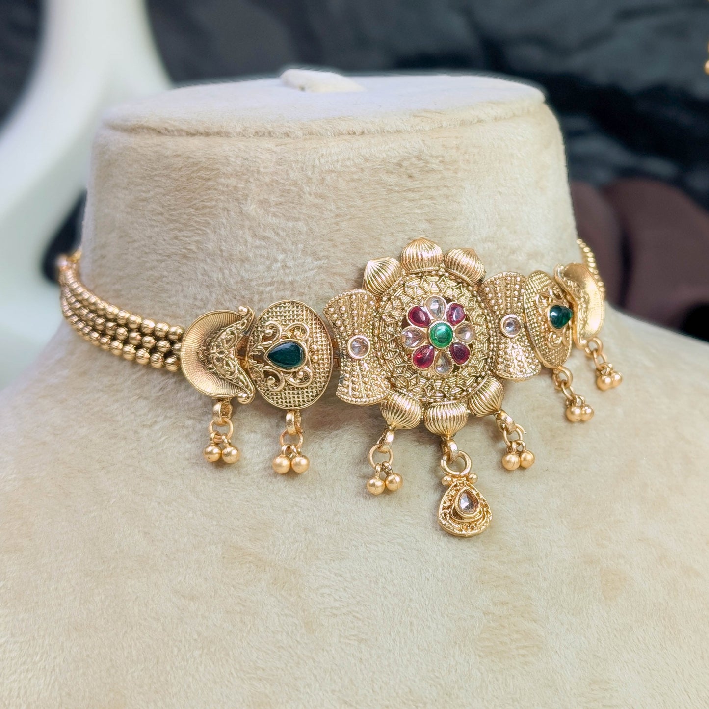 Shahi darbar rajwari choker