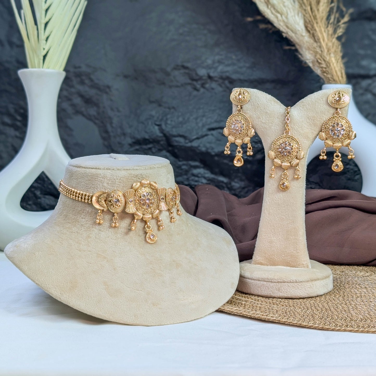 Shahi darbar rajwari choker