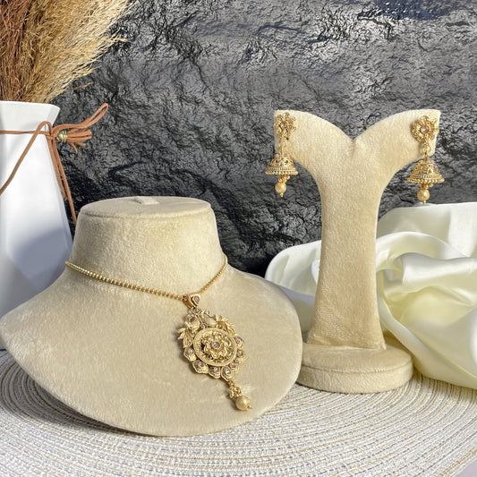 CLASSIC CHAMPAGNE RAJWARI LOCKET SET