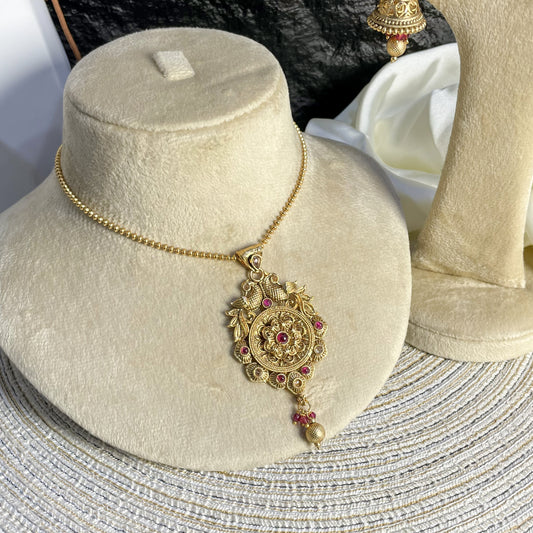 SCARLET BLOOM RAJWARI LOCKET SET