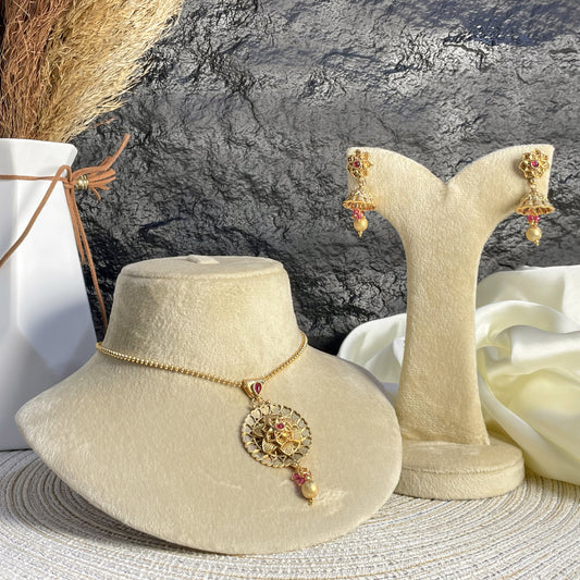 RUBY MANDALA RAJWARI LOCKET SET