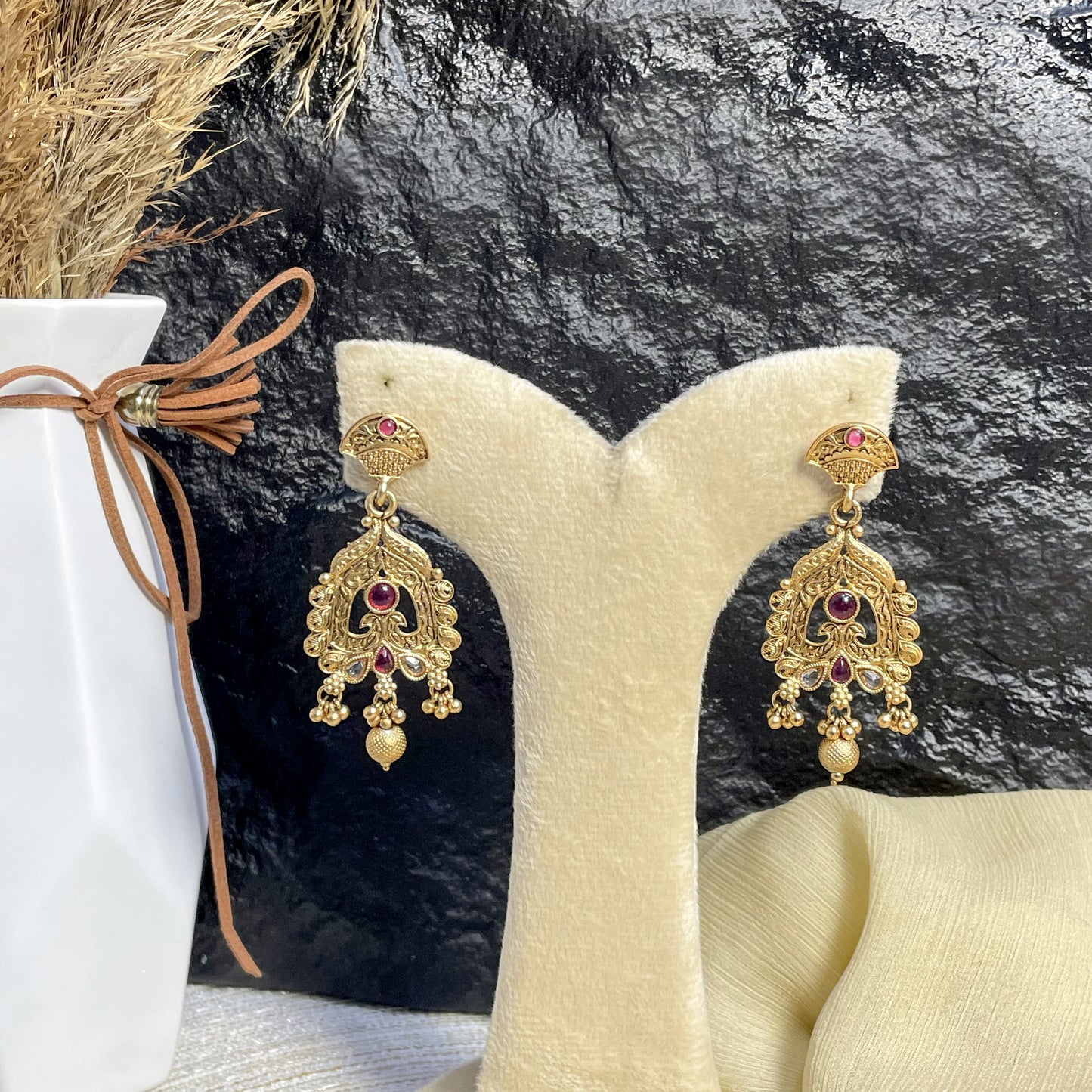 REGAL RAJWARI COIN-LINK MALA