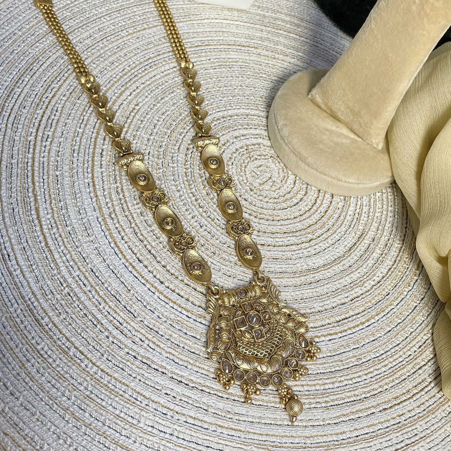 RAJWARI SHIELD MEDALLION MALA