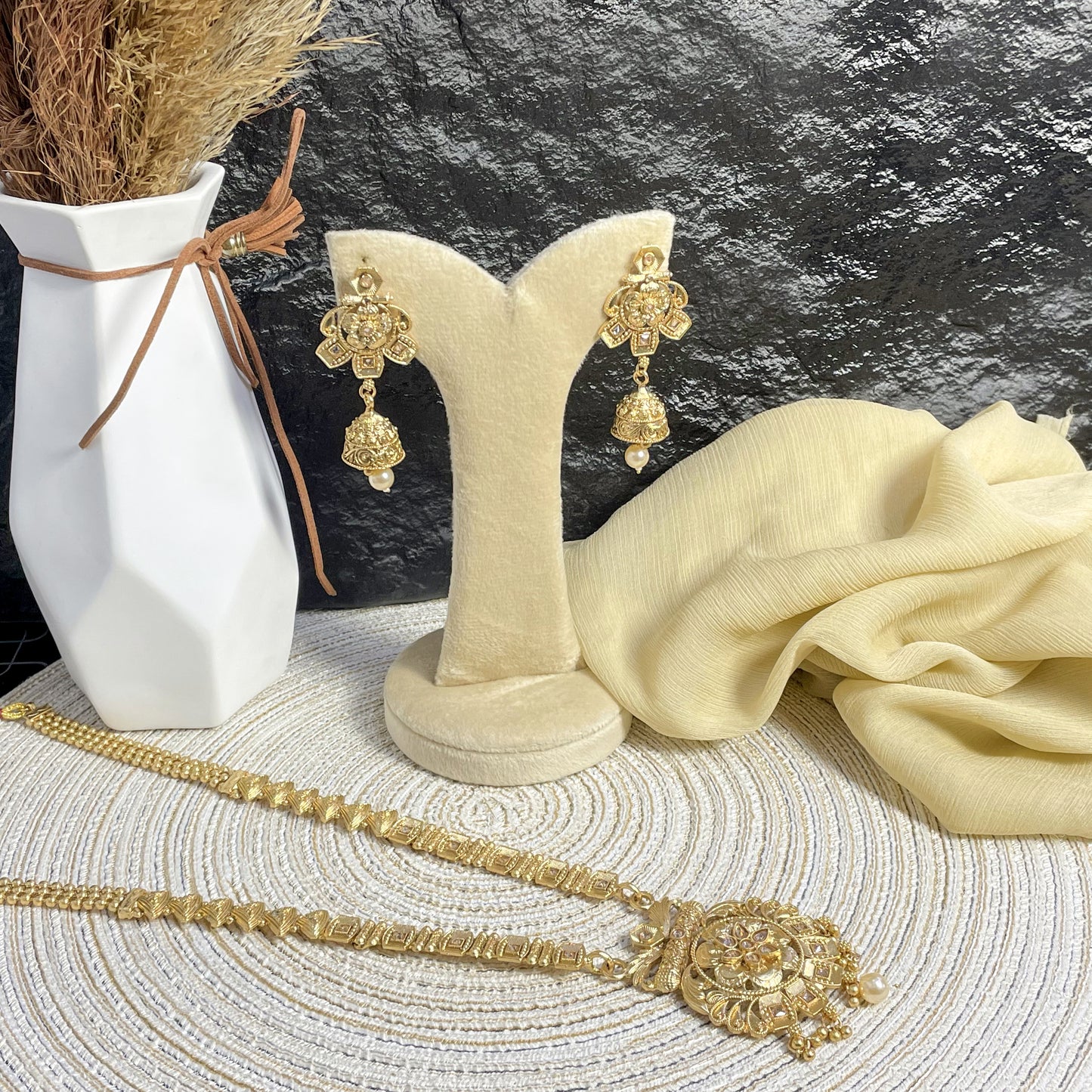 ELEVATED RAJWARI FLORAL MALA