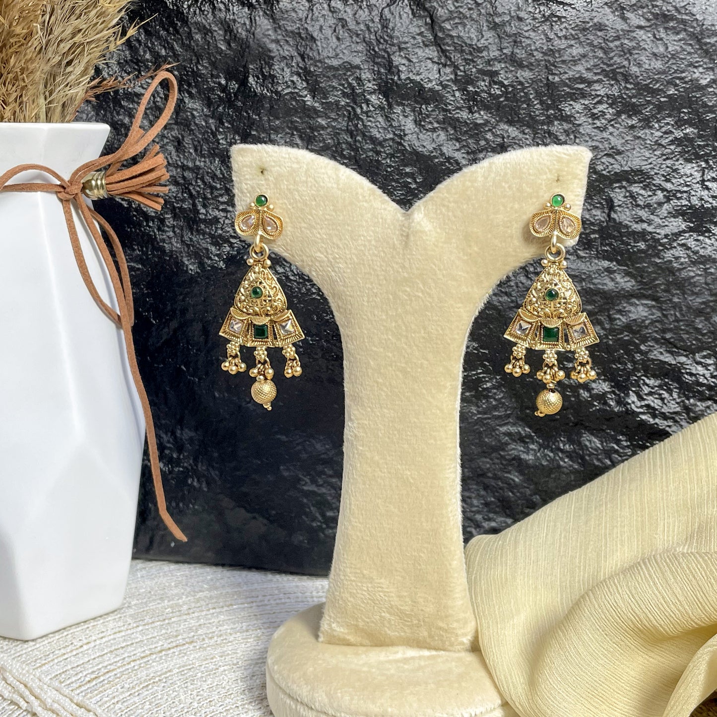 ELITE RAJWARI ARCHED PEARL MALA