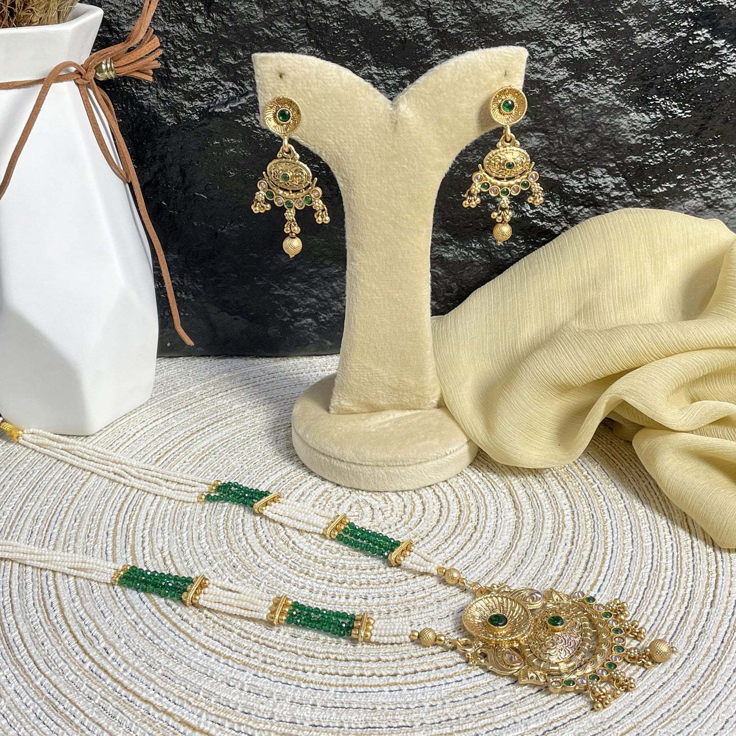 REGAL RAJWARI DOMED PEARL MALA