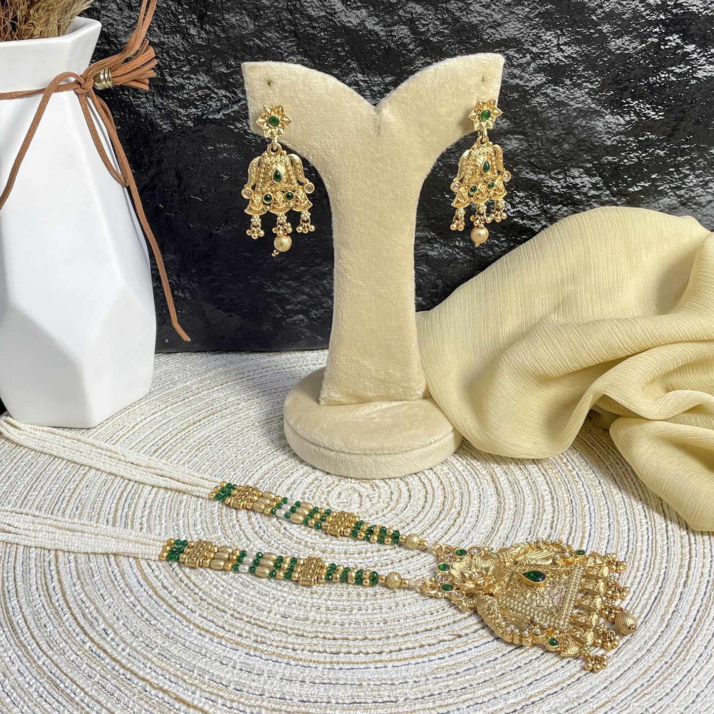 MAJESTIC RAJWARI PYRAMID PEARL MALA