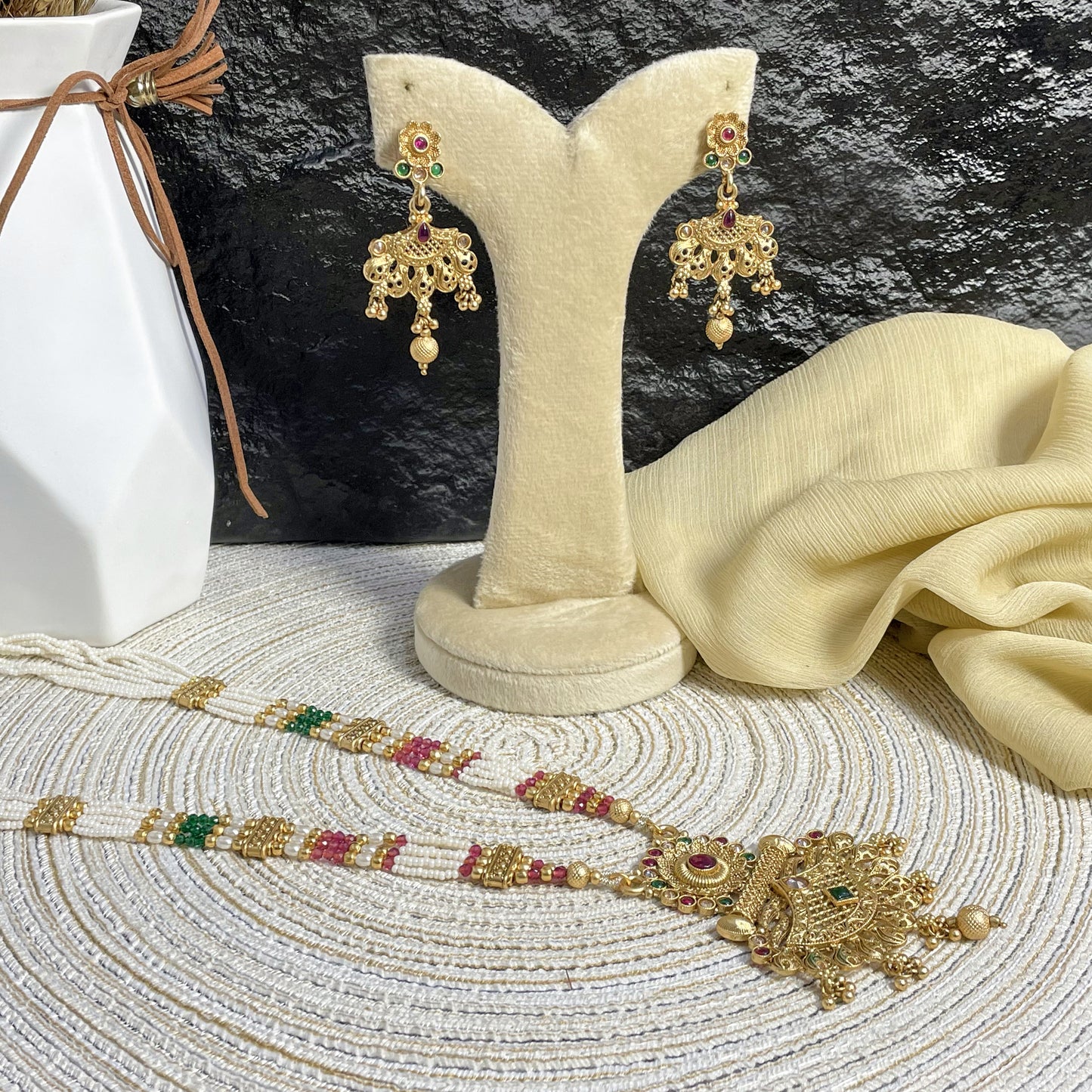 ELITE RAJWARI CRESCENT PEARL MALA