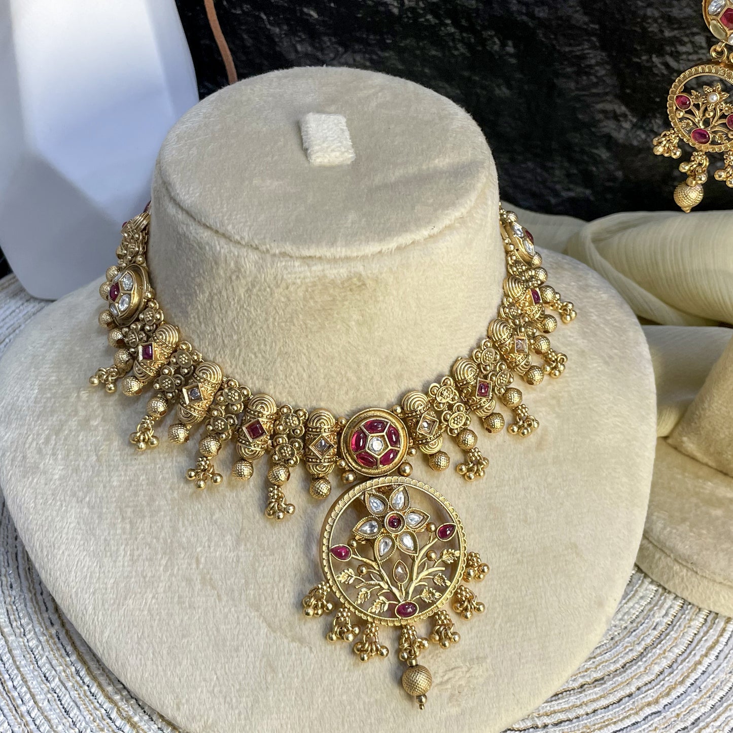 RAJWARI TREE OF LIFE KUNDAN NECKLACE SET
