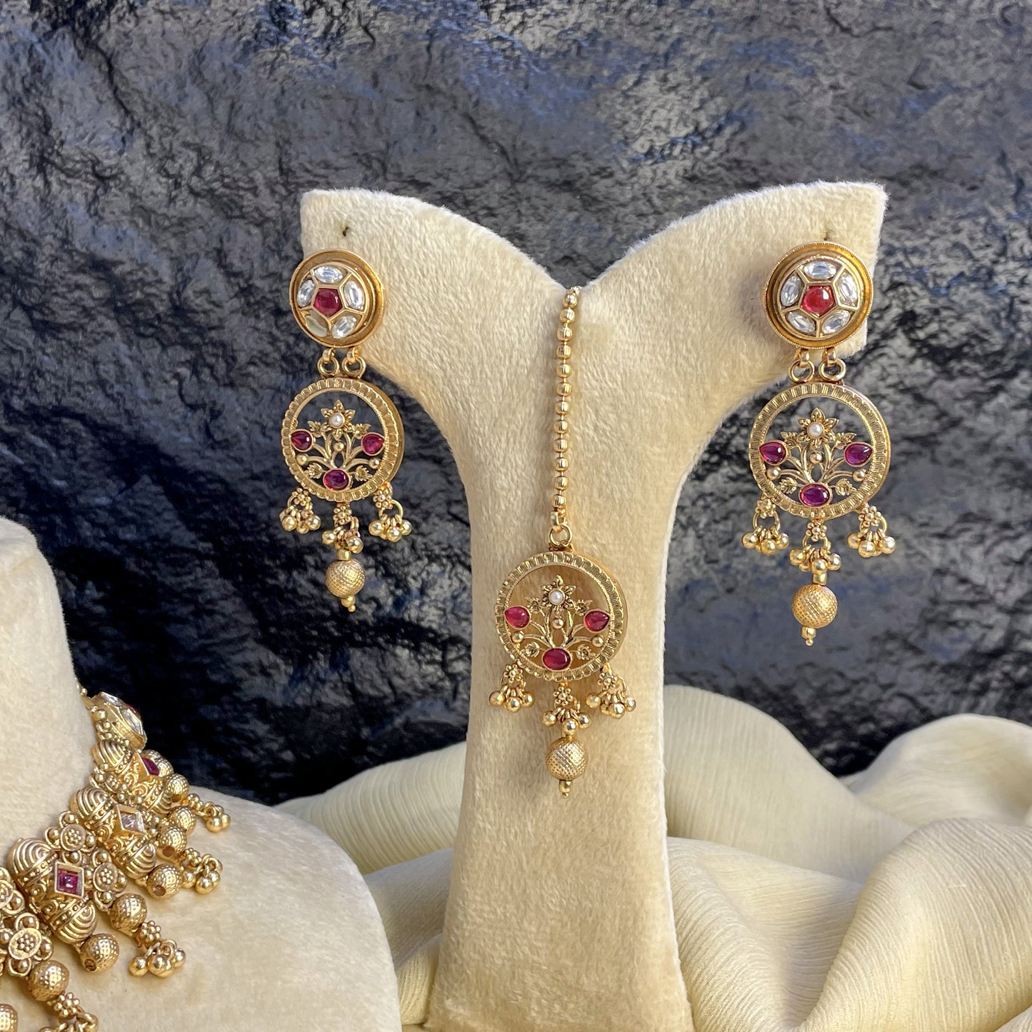 RAJWARI TREE OF LIFE KUNDAN NECKLACE SET