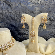 EXQUISITE RAJWARI FLORAL PEARL CHOKER NECKLACE SET