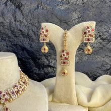 EXQUISITE RAJWARI FLORAL PEARL CHOKER NECKLACE SET