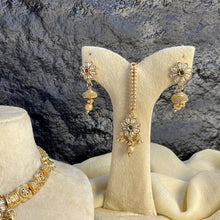 RAJWARI PETAL FILIGREE KUNDAN NECKLACE SET