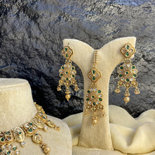 MAJESTIC RAJWARI TEARDROP POLKI NECKLACE SET