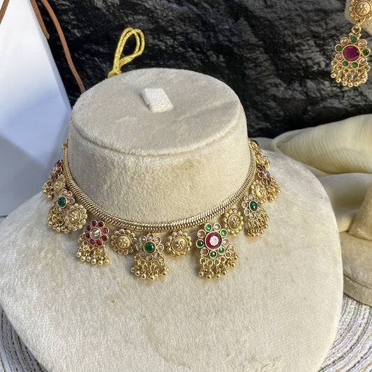 REGAL RAJWARI FLORAL MEHRAAB NECKLACE SET