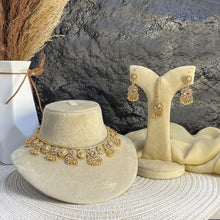 REGAL RAJWARI FLORAL MEHRAAB NECKLACE SET