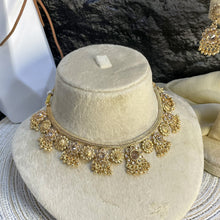 REGAL RAJWARI FLORAL MEHRAAB NECKLACE SET