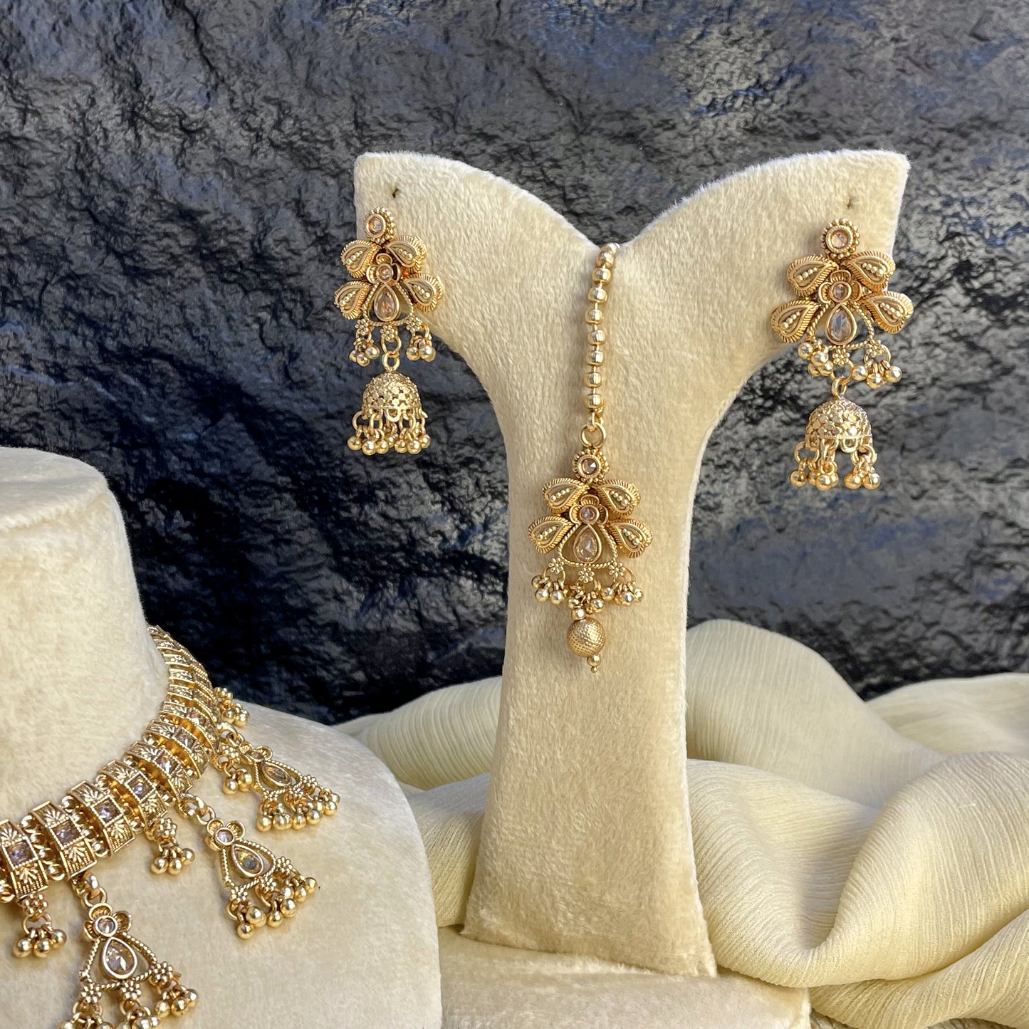RAJWARI JHUMKI DROP FILIGREE NECKLACE SET