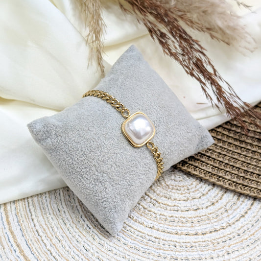 Cube Pearl Bracelet