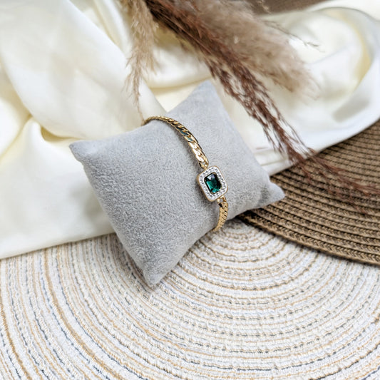 Emerald Curb Bracelet