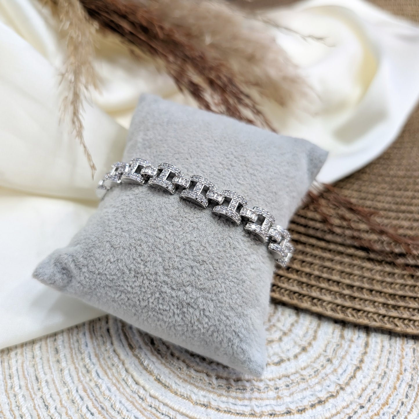 MODERNO-BAGUETTE-ZIRCON-BRACELET