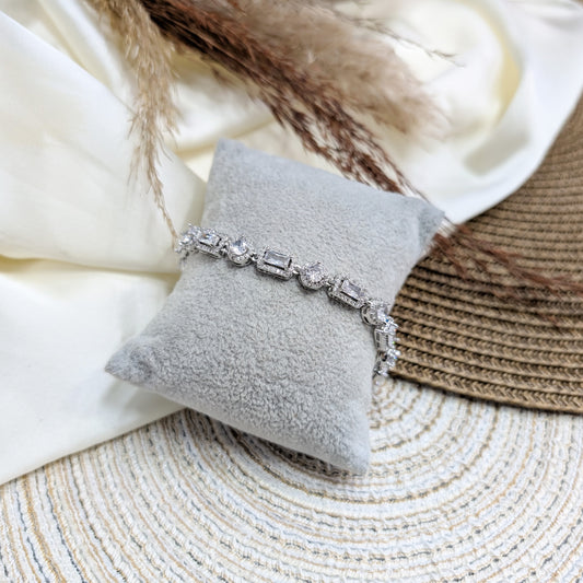 SILVER-PRISM-LINK-ZIRCON-BRACELET