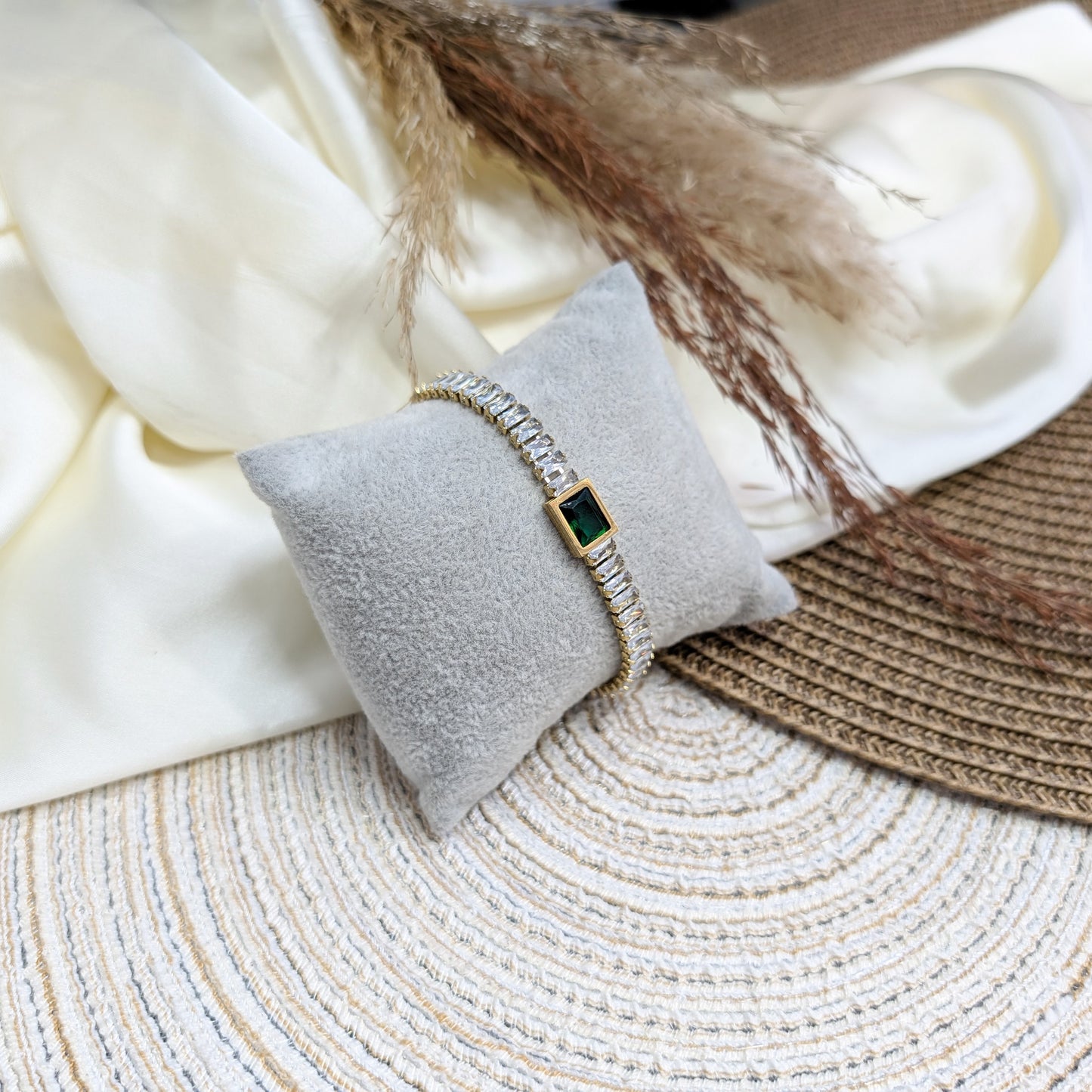 The Green Halo Bracelet