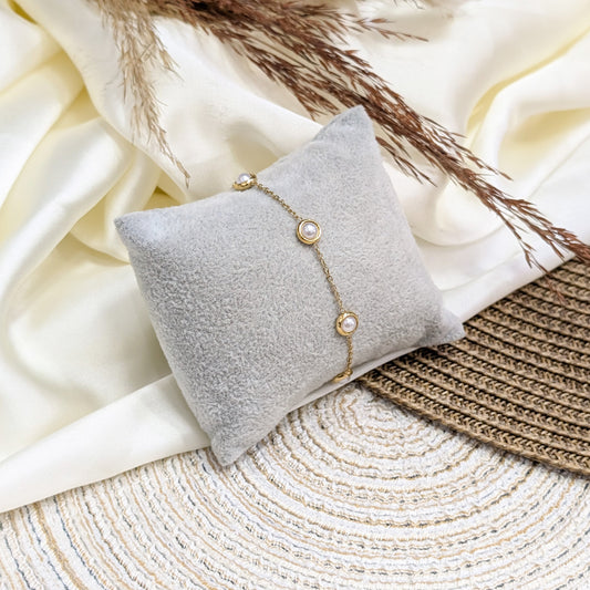 Pearl Trinity Bracelet