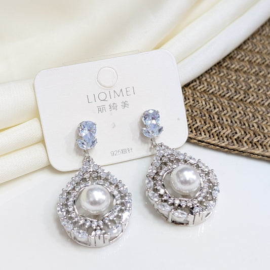 PEARL LATTICE EARRINGS