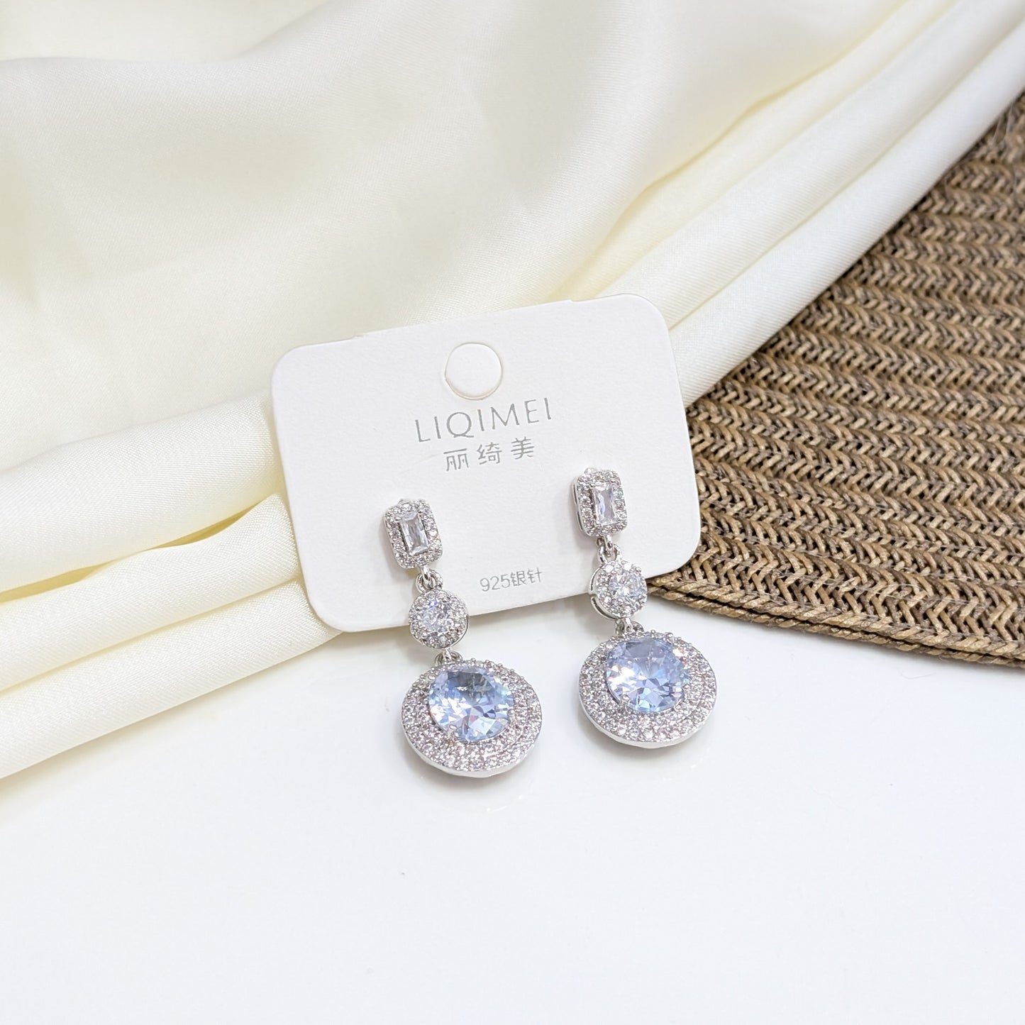 TRIO GLACIER EARRINGS