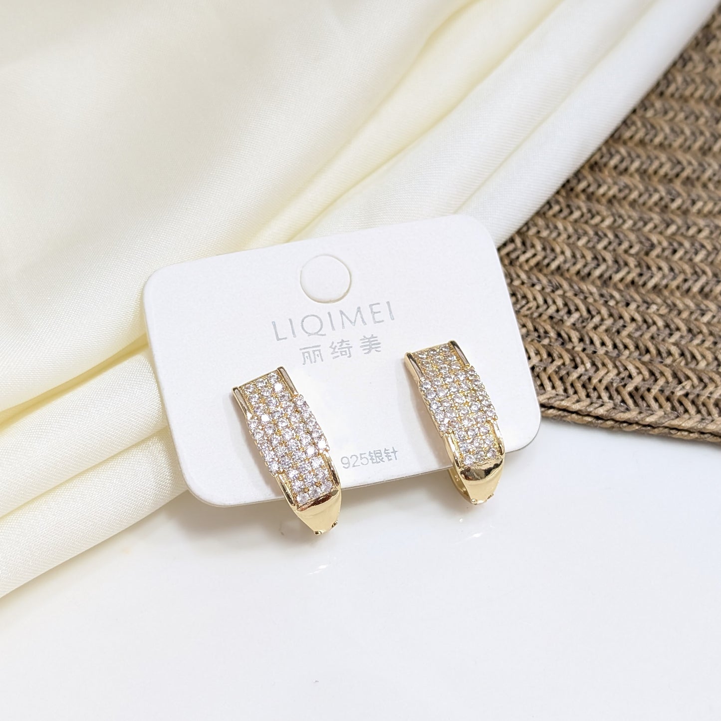 STAIRCASE PAVÉ EARRINGS